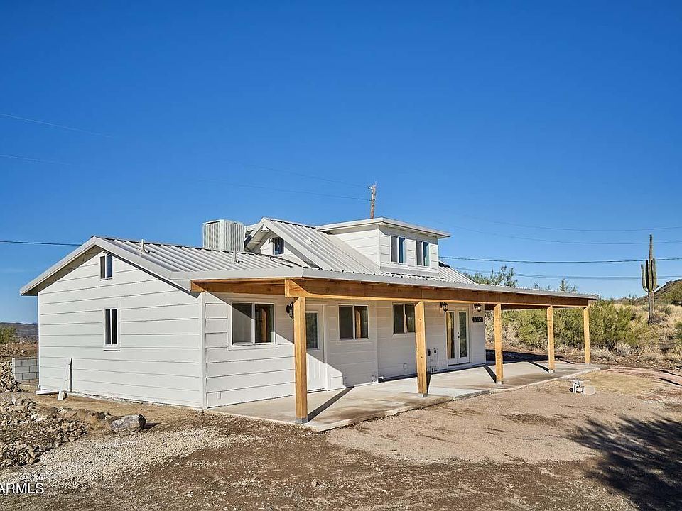 1st image of 49450 N 15TH Avenue
