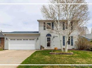1525 Pinion Dr, Cheyenne, WY 82001