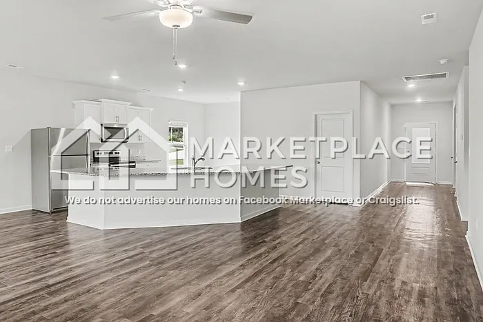 3 bed, 2.0 bath, 1863 sqft, $1,750 — Photo 3