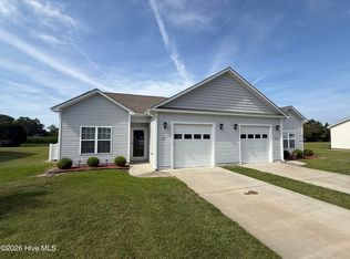 211 Briarcliff Ct, Kinston, NC 28501