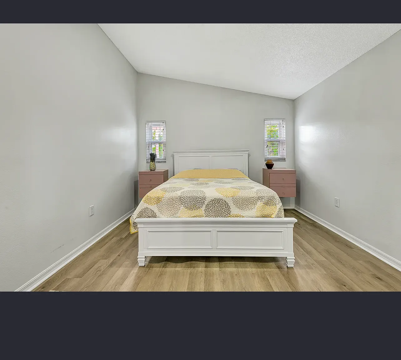 3 bed, 1867 sqft, $2,300 — Photo 3