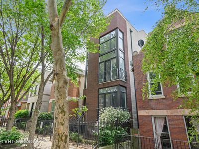 1735 W Le Moyne St #2, Chicago, IL, 60622