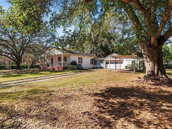 3rd image of 2734 Alamo Dr