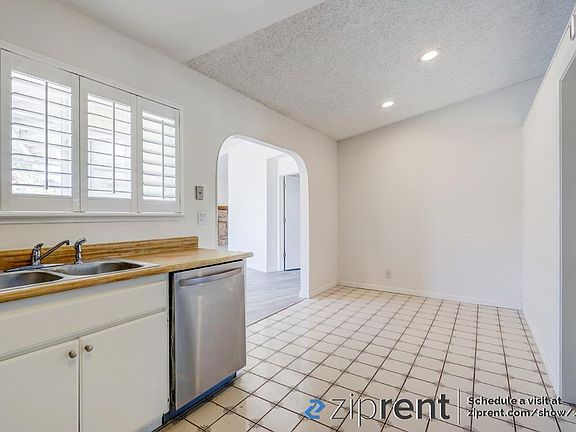 5th image of 1146 Ballard Ct
