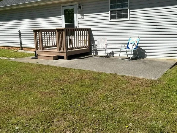 103 Savannah Cv, Benton, TN 37307