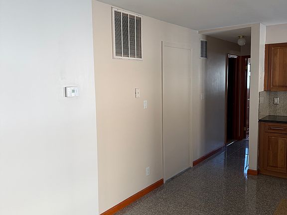 3rd image of 372 Naughton Ave