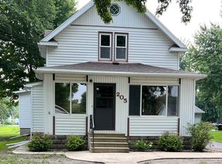 205 3rd St E, Morgan, MN 56266