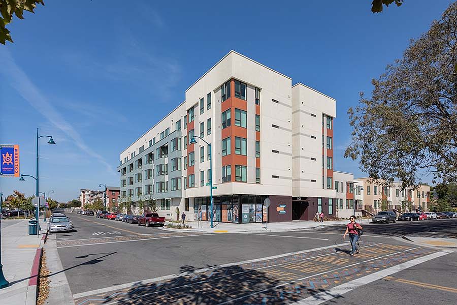 1st image of 805 71st Ave #134