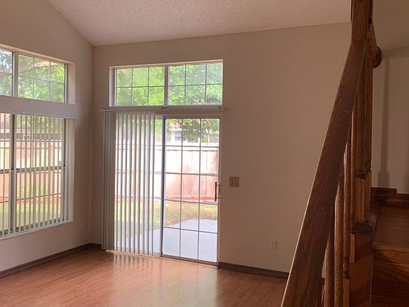 3rd image of 2898 Donaldson Dr