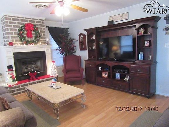 2nd image of 4103 Rivercrest Dr