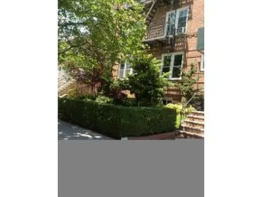 Sold by Calabrese Real Estate | media 17