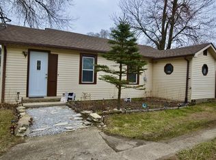 23248 Ardmore Trl, South Bend, IN 46628
