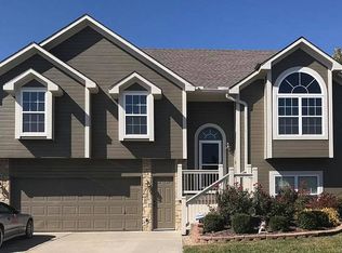11020 N Skiles Ave, Kansas City, MO 64157