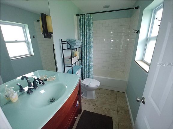 5th image of 177 Vista Hermosa Cir