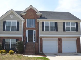 5525 Victoria Pl, Ellenwood, GA 30294