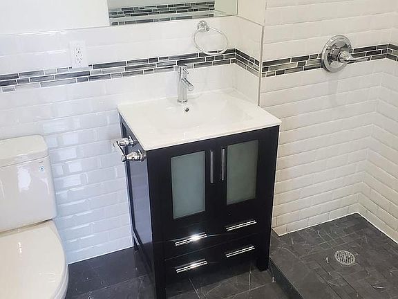 4th image of 409 Knickerbocker Ave #6