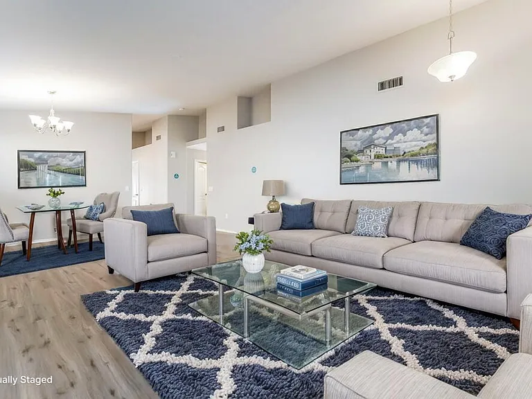 6821 W Copperwood Way — Photo 4