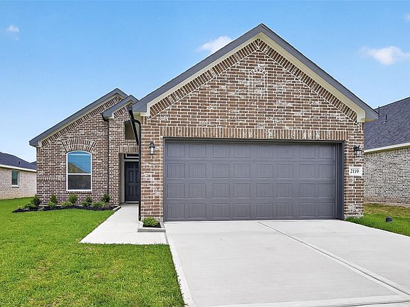 2nd image of 2119 Spring Hollow Dr