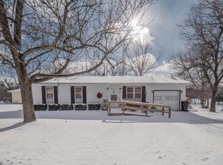 824 Tuley Rd, Moberly, MO 65270