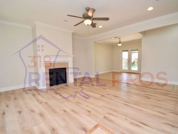4th image of 1113 Rita Ln