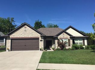 4512 Weybridge Dr, Columbia, MO 65203