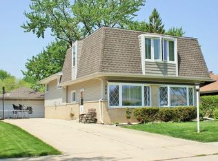568 Bedford Ln, Des Plaines, IL