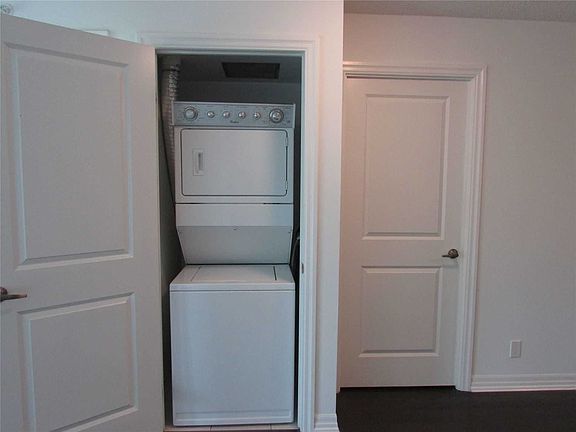 5th image of 80 Esther Lorrie Dr #309