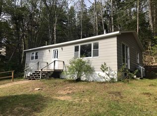19 Heron Cove Rd, Boothbay Harbor, ME 04538