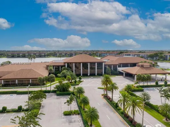 12651 SW 16th Ct APT 304B, Pembroke Pines, FL 33027