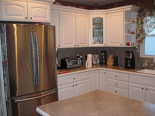 5th image of 250 Park Ln