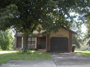 1210 Woodbridge St, Collinsville, IL