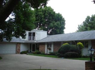 3812 Fields South Ct, Champaign, IL