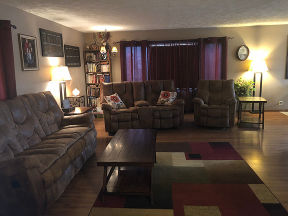 Main floor living room