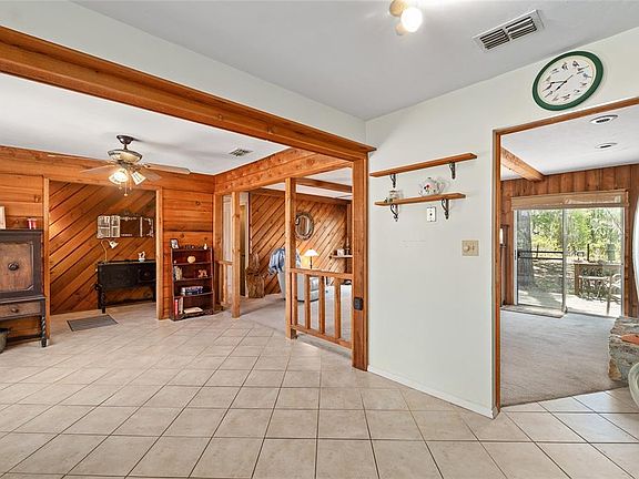 5th image of 10219 NW 4th Pl