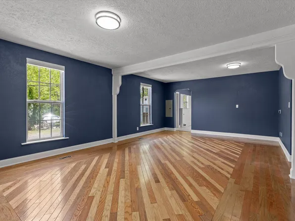 406 S Germantown Rd, Chattanooga, TN 37411