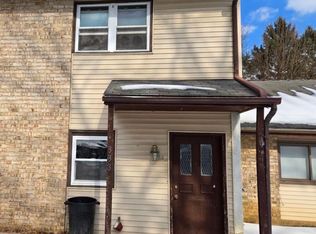 333 Greenland Dr, Lancaster, PA