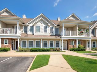 34 Della Dr, West Babylon, NY 11704