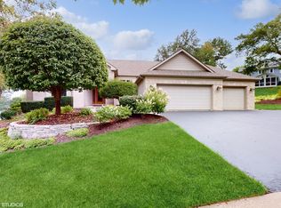 5230 Golden Hawk Rd, Richmond, IL 60071