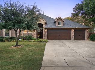 519 Pine Island Cir, Mansfield, TX 76063