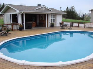 3715 E Hart Ridge Rd, Hartsburg, MO 65039