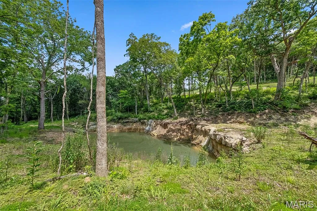 32/AC Twin River Rd photo 1