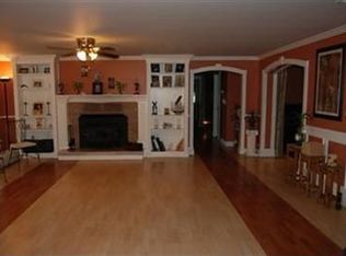 19819 Cook Rd, Burlington, WA 98233