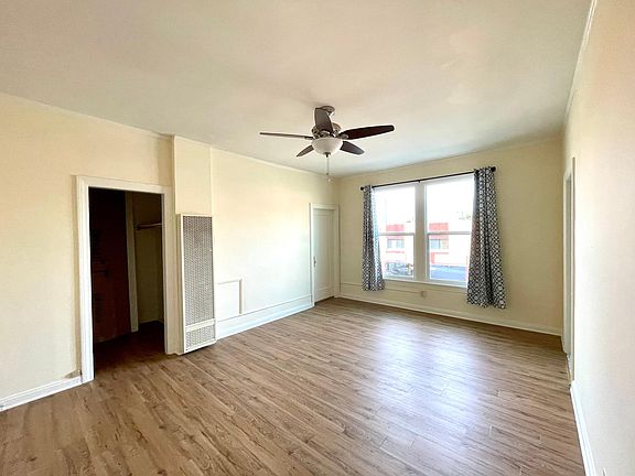 2nd image of 105 S Commonwealth Ave #9
