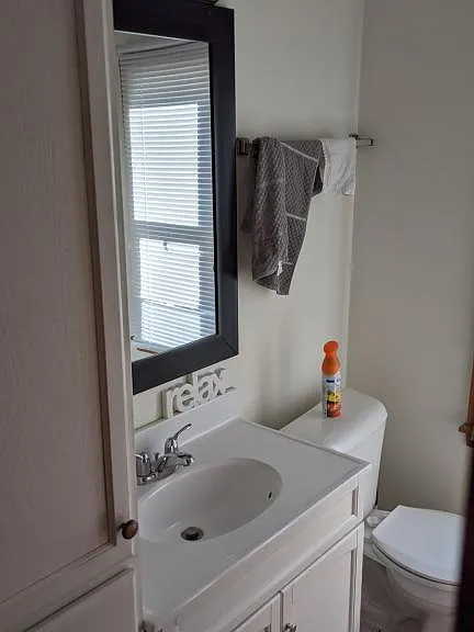906 Vine St — Photo 25