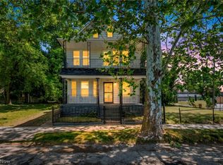 1641 E 70th St, Cleveland, OH 44103