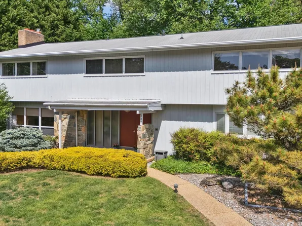 308 McDonough Rd, Annapolis, MD 21401