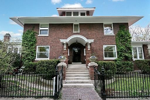 1st image of 5459 N Lakewood Ave