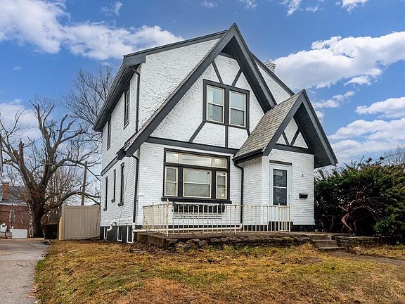 2nd image of 1800 Sundale Ave