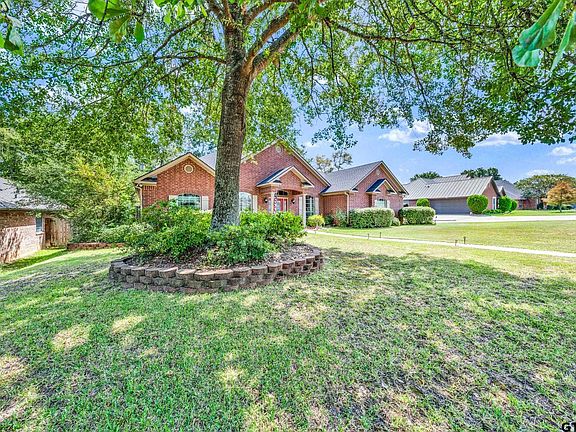 3rd image of 3808 Clarkway Pl