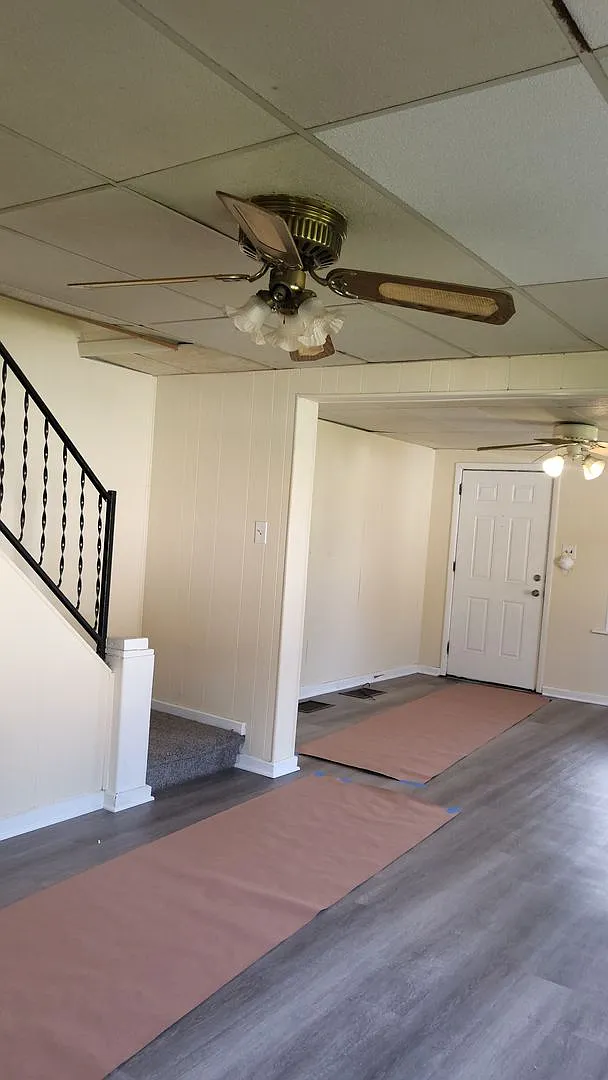Large 3 Bedroom House Available Now! — Photo 4